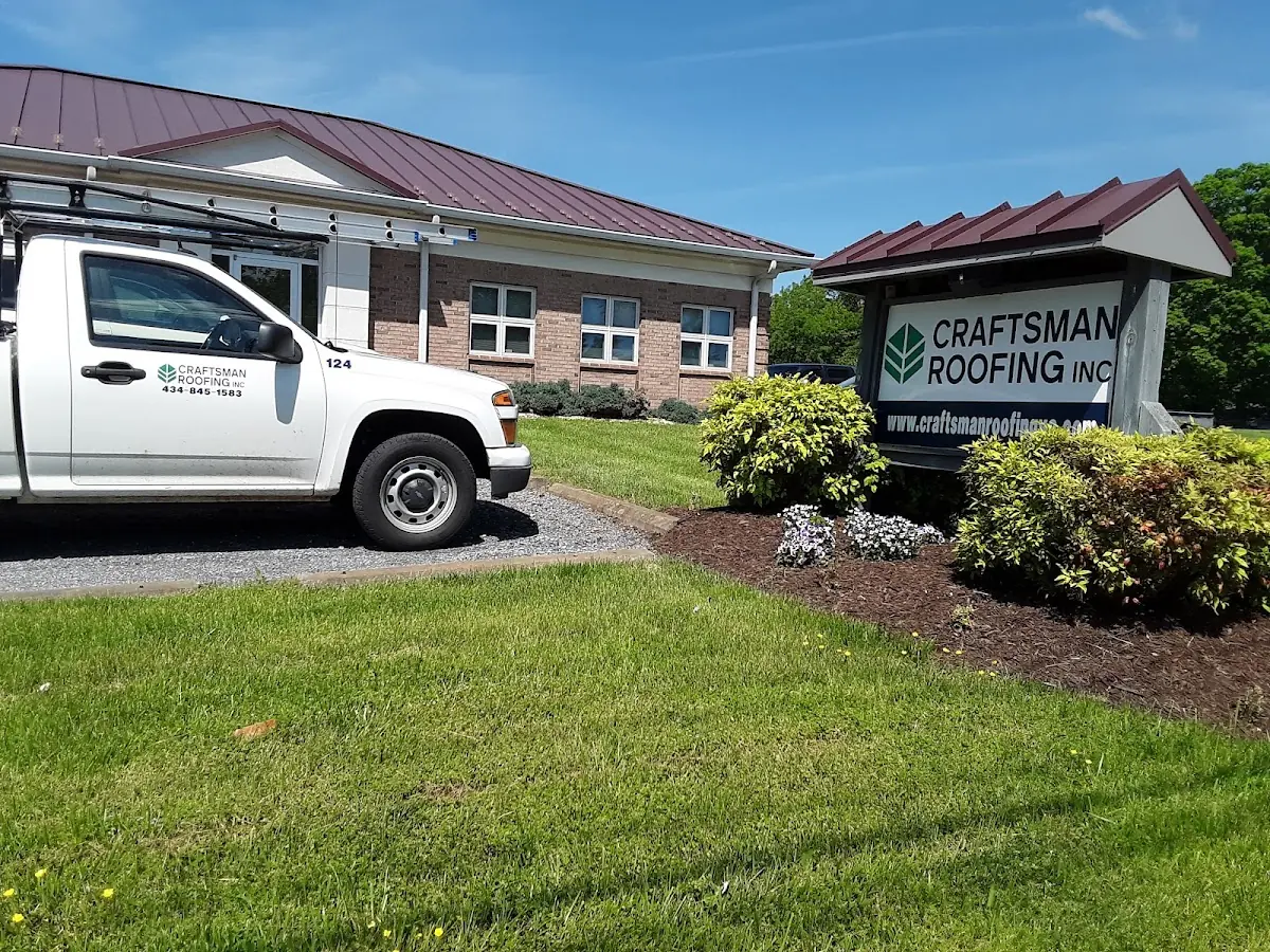 Quality Ice Dam Removal by experienced craftsmen in Green Valley Estates